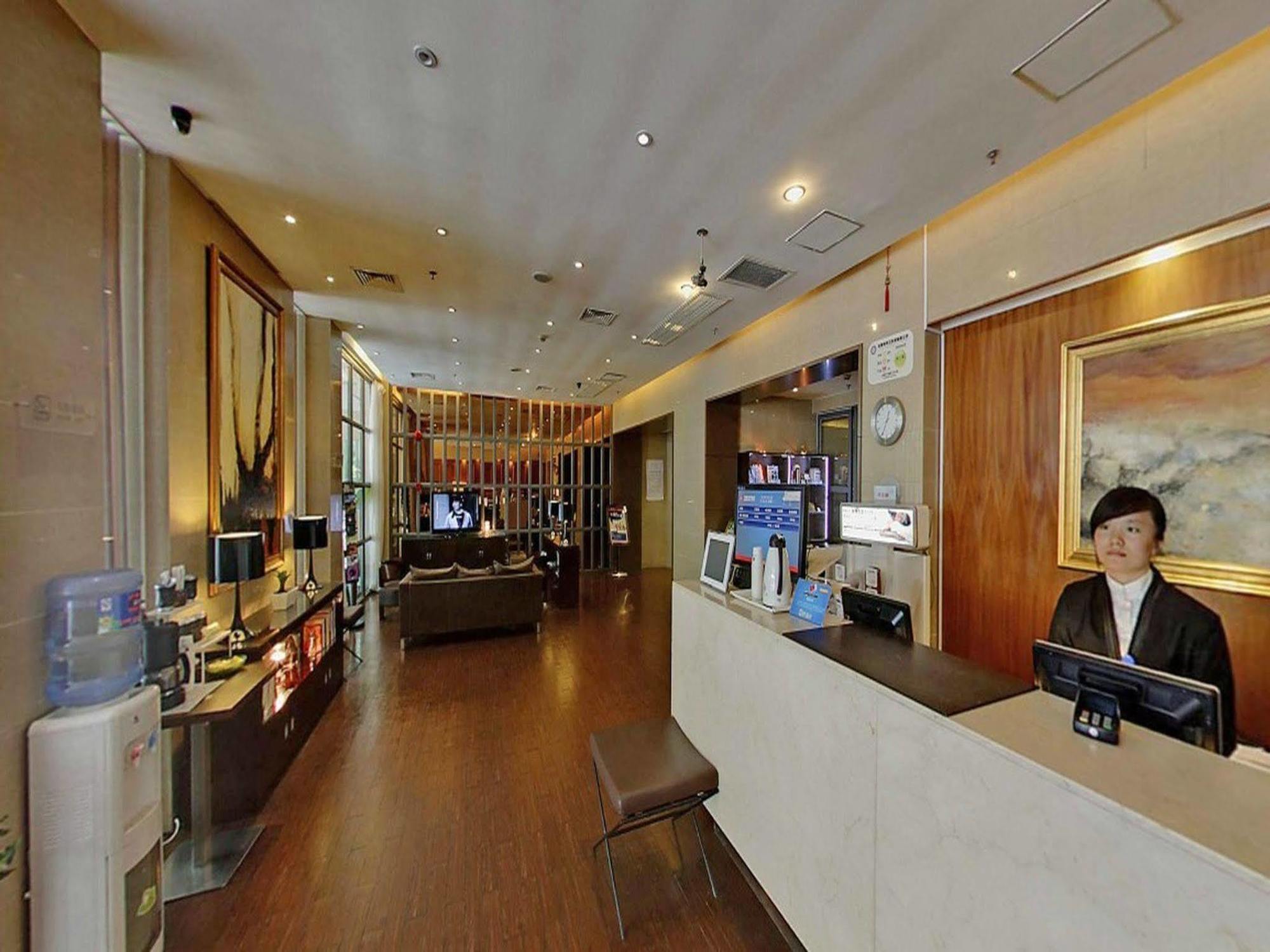 Ji Hotel Xintiandi שנגחאי מראה חיצוני תמונה